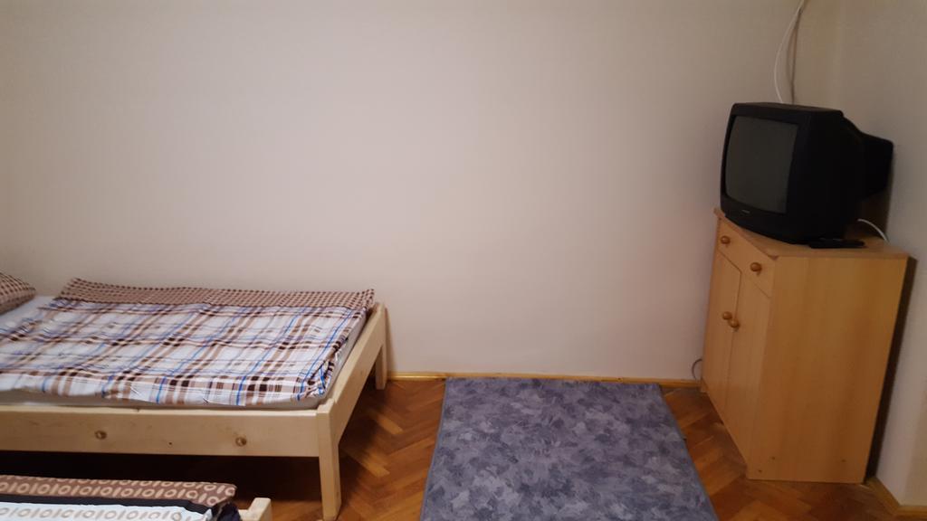 M&M Apartman ทิสซาฟือแรด ภายนอก รูปภาพ