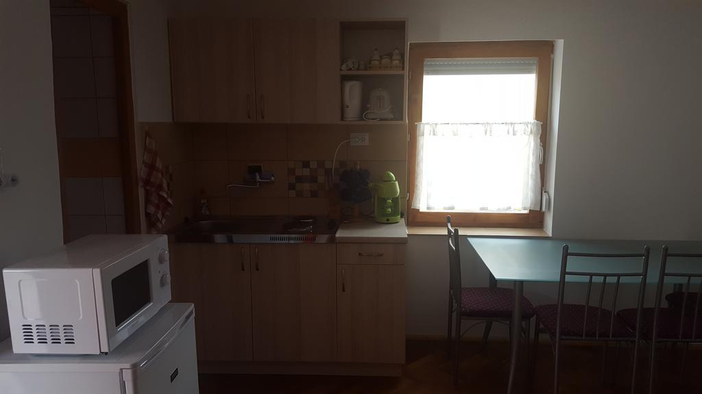 M&M Apartman ทิสซาฟือแรด ภายนอก รูปภาพ